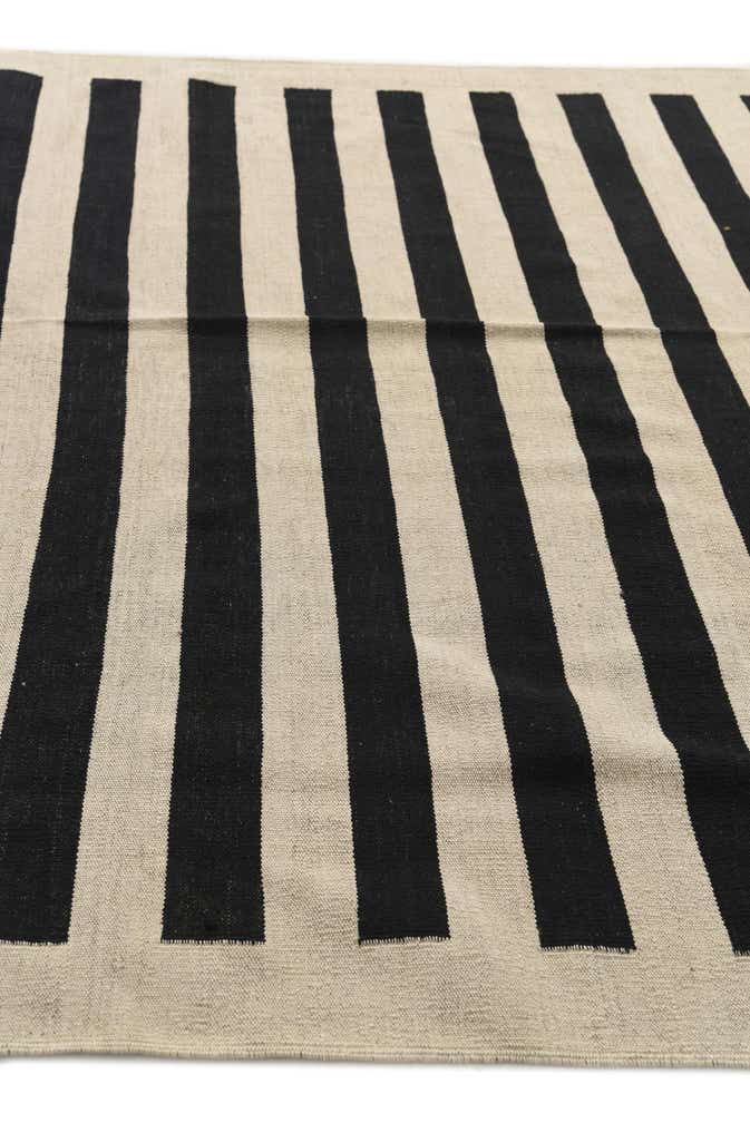 6' 8 x 9' 7 Hand Woven Kilim Modern Wool Rug
