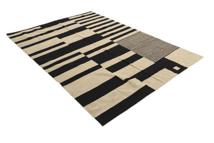 5' 7 x 7' 9 Hand Woven Kilim Modern Wool Rug