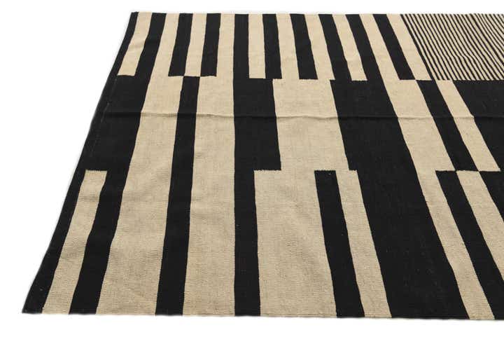 5' 7 x 7' 9 Hand Woven Kilim Modern Wool Rug