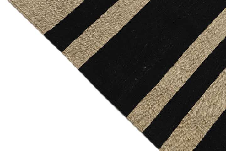 5' 7 x 7' 9 Hand Woven Kilim Modern Wool Rug
