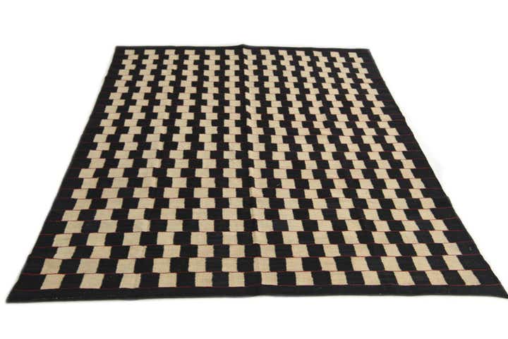 5' 7 x 7' 4 Hand Woven Kilim Modern Wool Rug