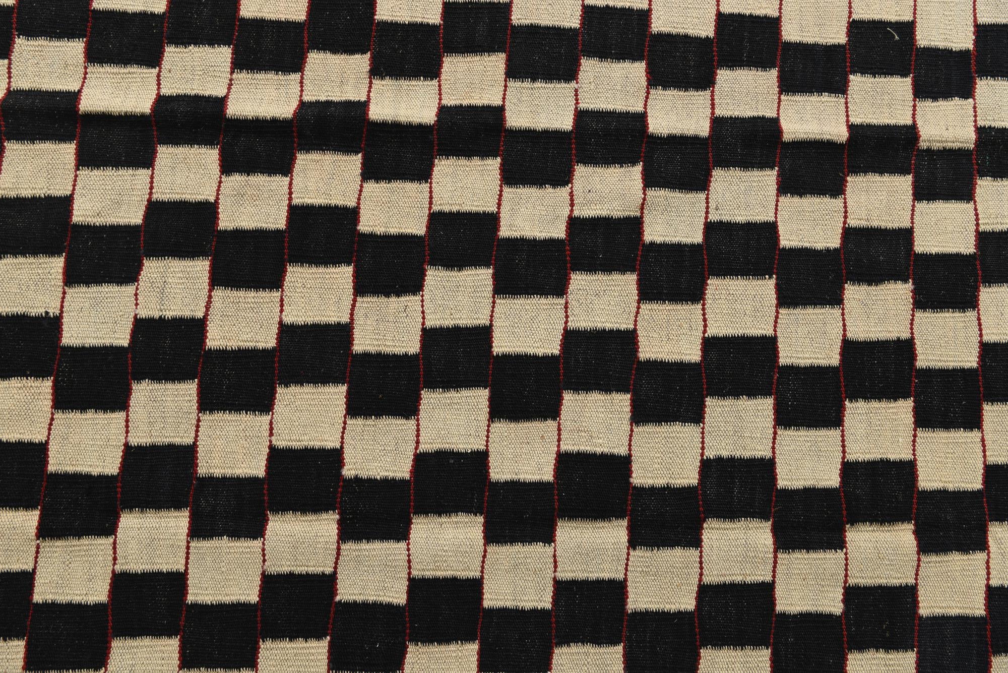 5' 7 x 7' 4 Hand Woven Kilim Modern Wool Rug