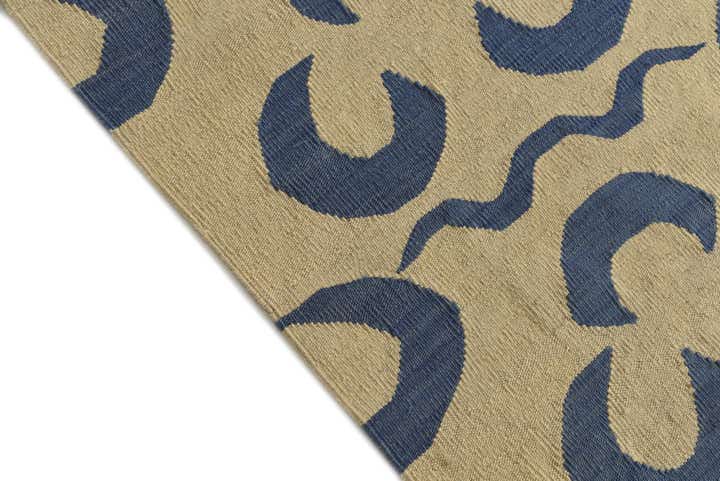 5' x 6' 5 Hand Woven Kilim Modern Wool Rug