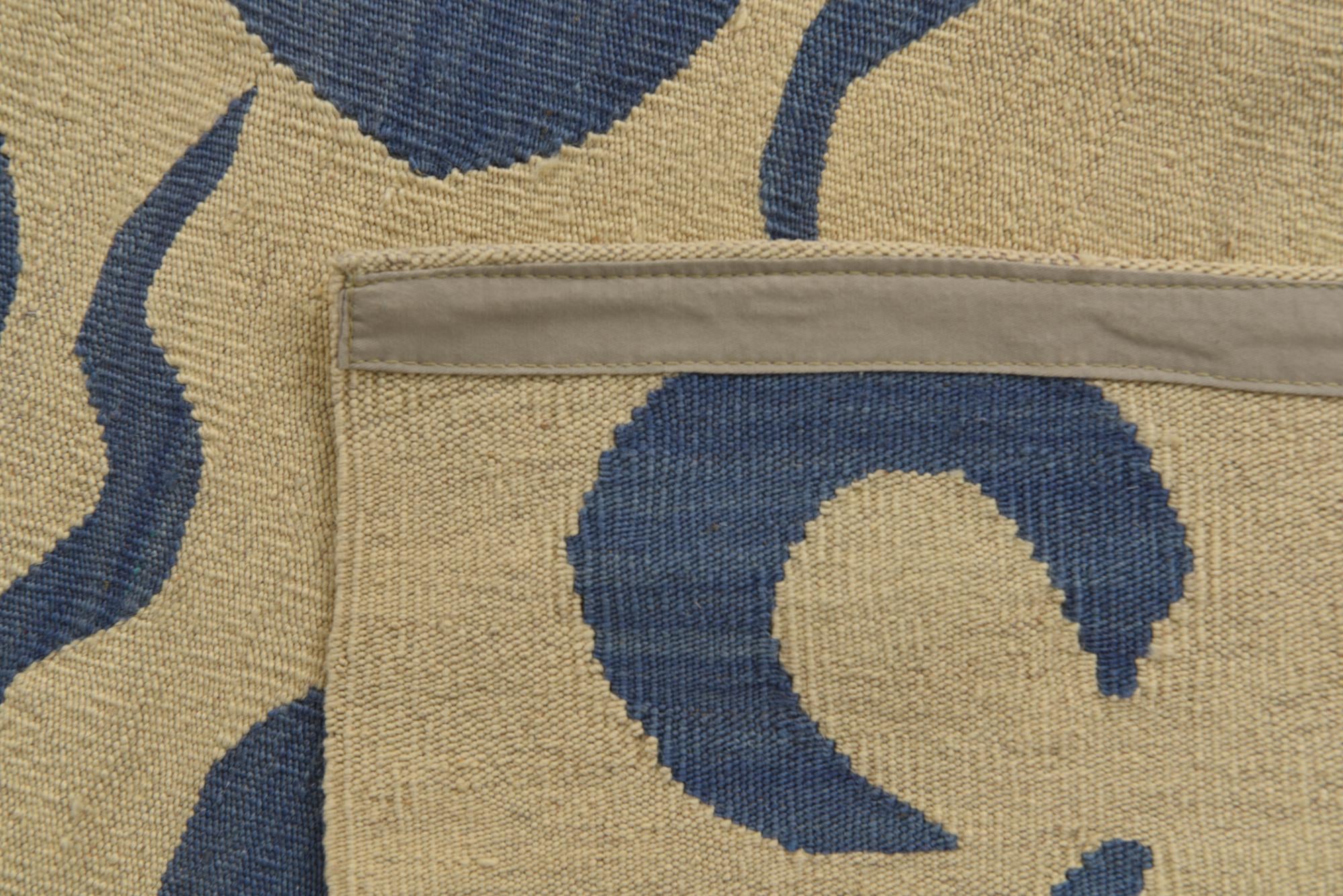5' x 6' 5 Hand Woven Kilim Modern Wool Rug