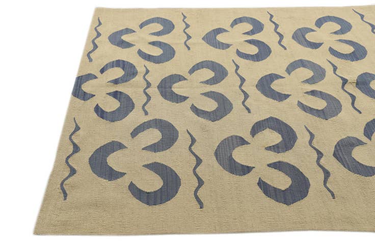 Detail image of 4' 9 x 6' 7 Hand Woven Kilim Modern Wool Rug