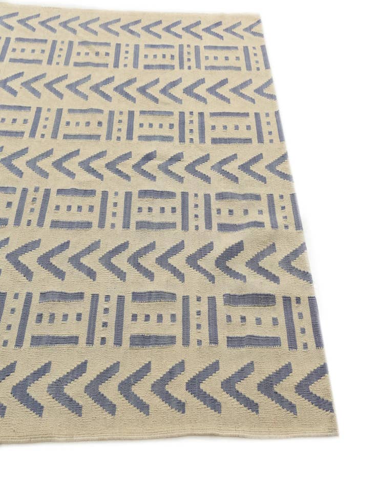 Detail image of 5' 1 x 6' 8  Hand Woven Kilim Modern Wool Rug