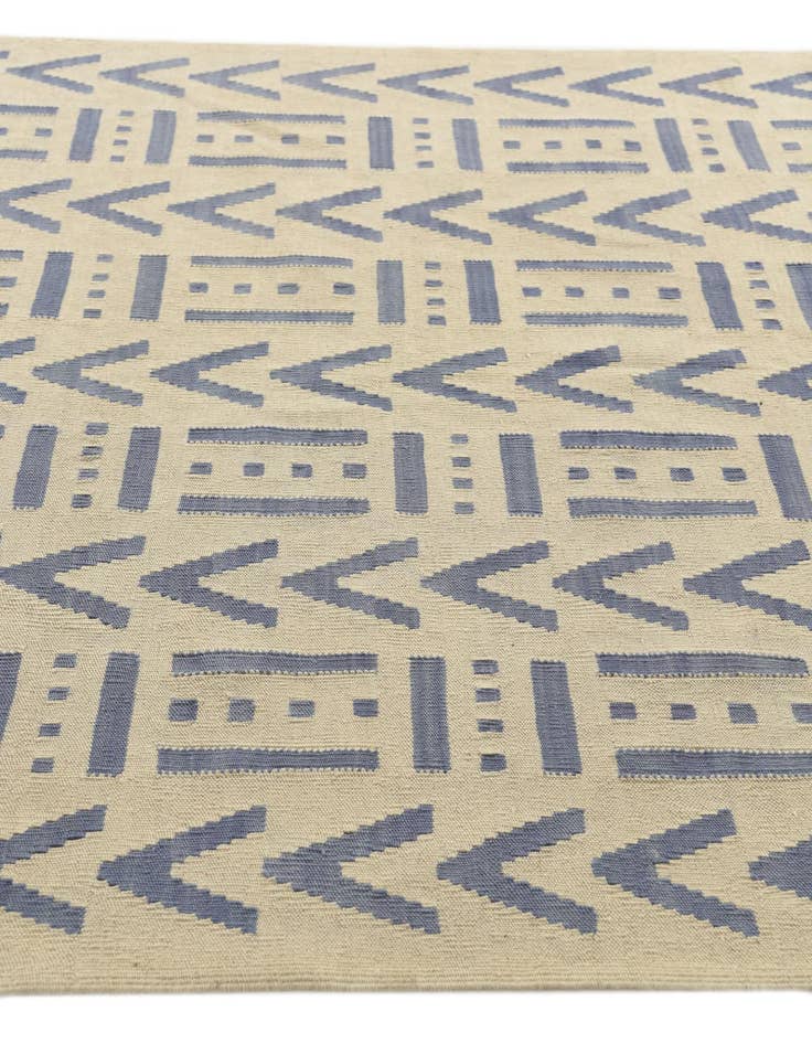 Detail image of 5' 1 x 6' 8  Hand Woven Kilim Modern Wool Rug