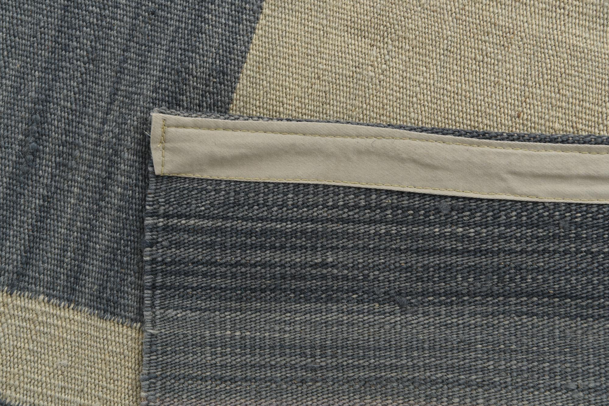 4' 1 x 5' 10 Hand Woven Kilim Modern Wool Rug