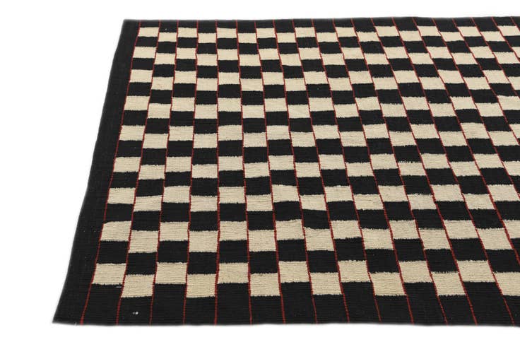 Detail image of 4' 9 x 6' 1 Hand Woven Kilim Modern Wool Rug