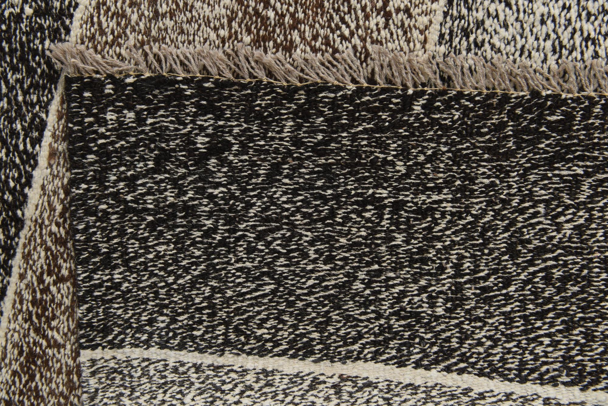 5' 10 x 7' 7 Hand Woven Kilim Modern Wool Rug