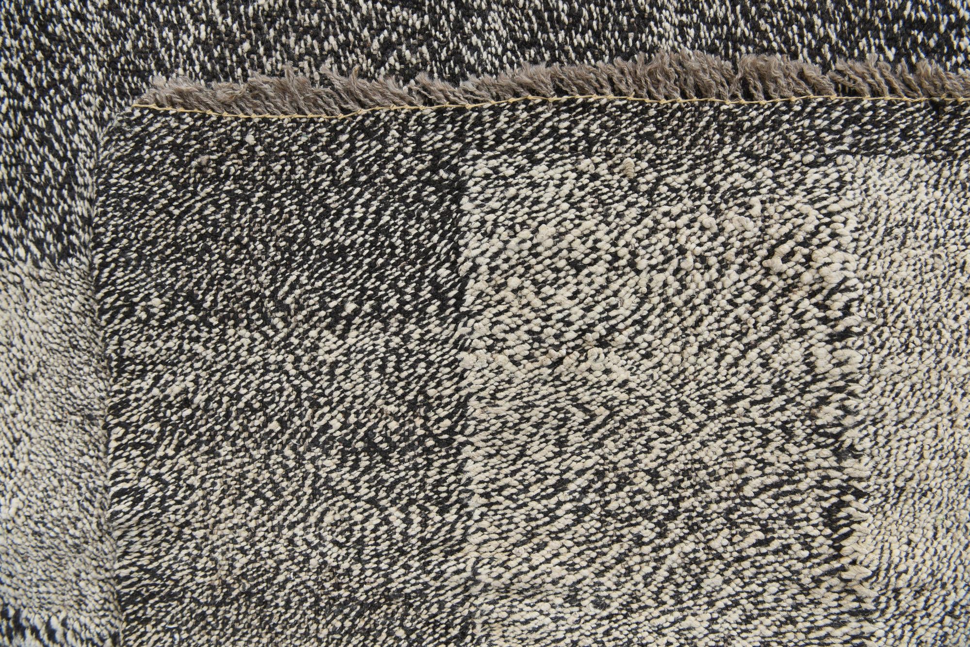 5' 10 x 7' 7 Hand Woven Kilim Modern Wool Rug