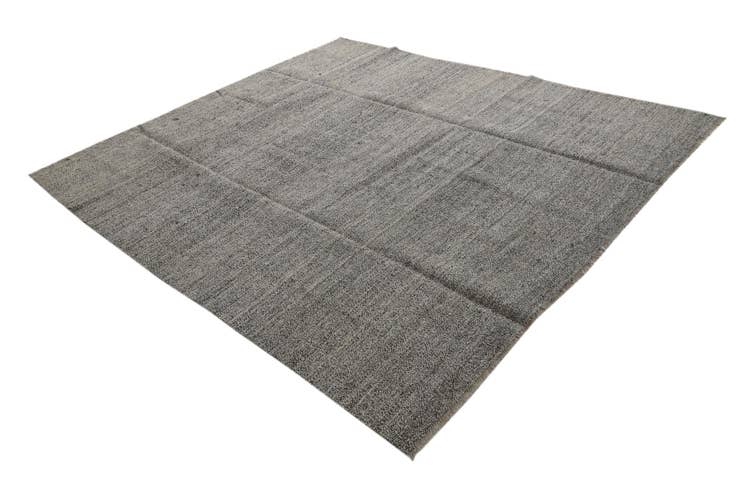 Detail image of 8' 7 x 9' 6 Hand Woven Kilim Modern Wool Rug