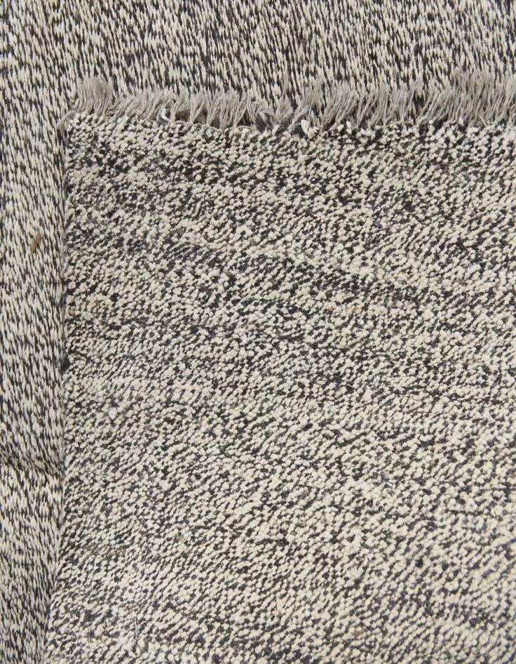 Detail image of 8' 4 x 9' 6  Hand Woven Kilim Modern Wool Rug