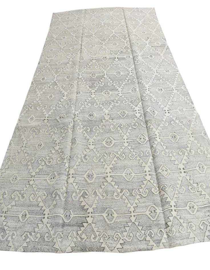 Detail image of 10' x 12' 8  Hand Woven Kilim Modern Wool Rug