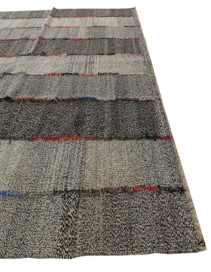 Detail image of 5' 6 x 7' 3  Hand Woven Kilim Modern Wool Rug