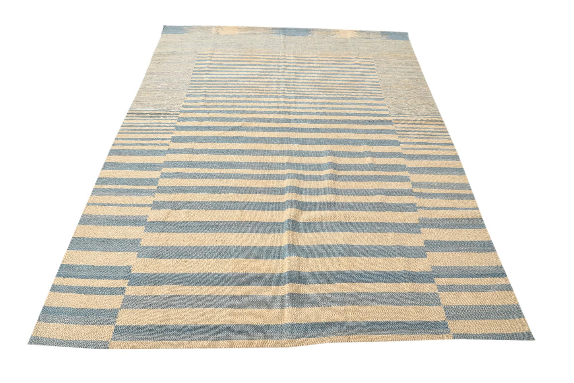 5' 7 x 7' 4 Hand Woven Kilim Modern Wool Rug