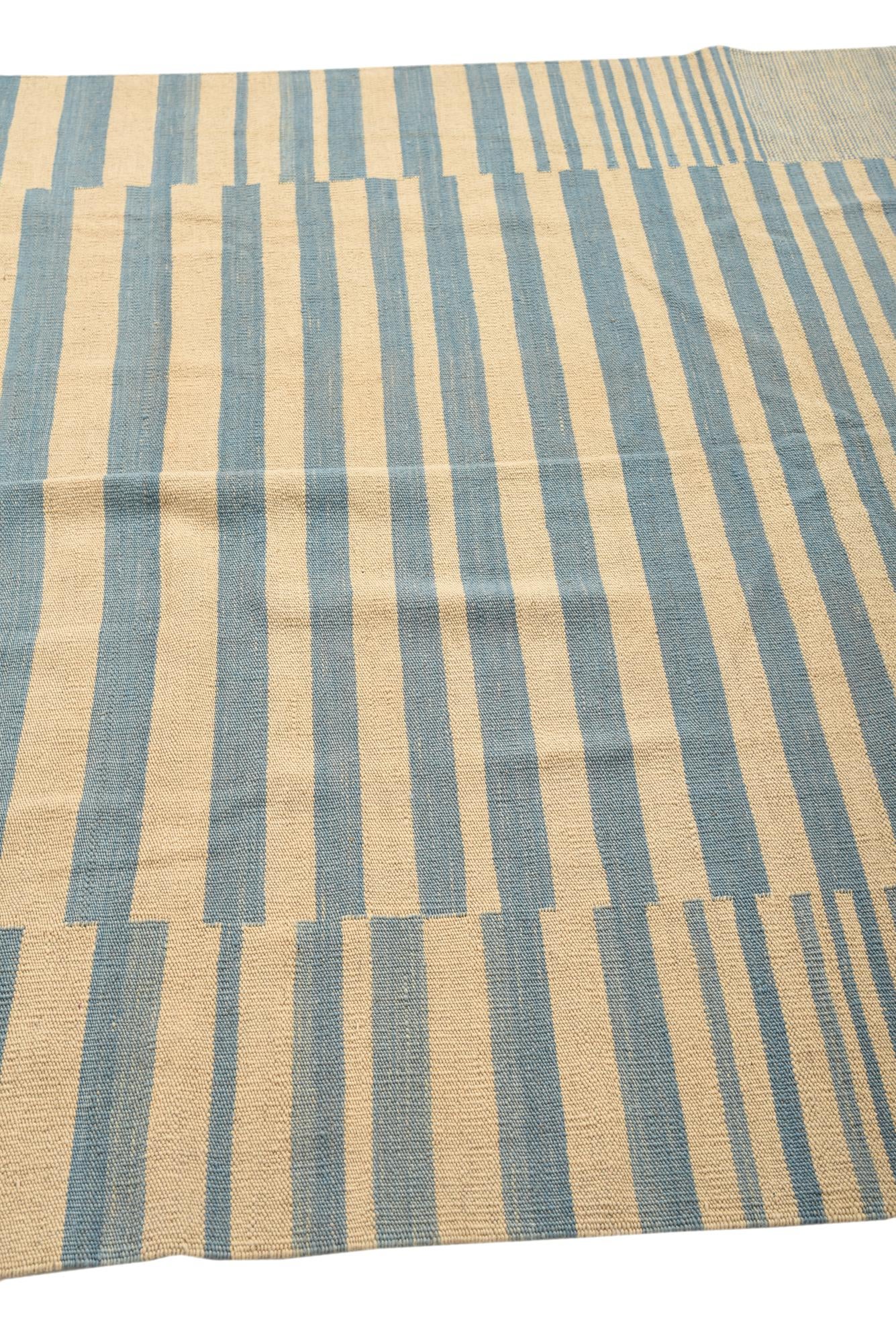 5' 7 x 7' 4 Hand Woven Kilim Modern Wool Rug
