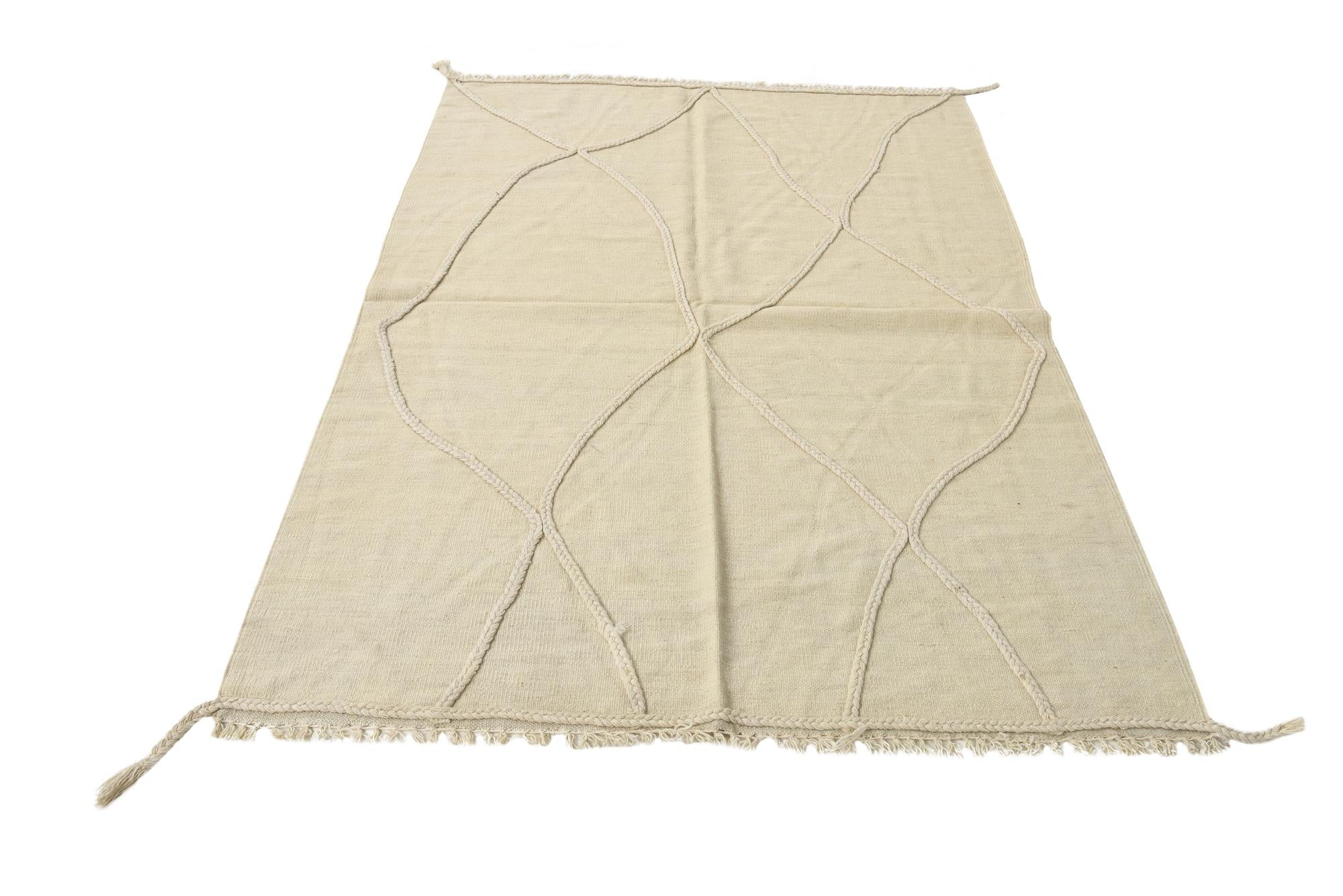 4' 2 x 6' Hand Woven Kilim Modern Wool Rug