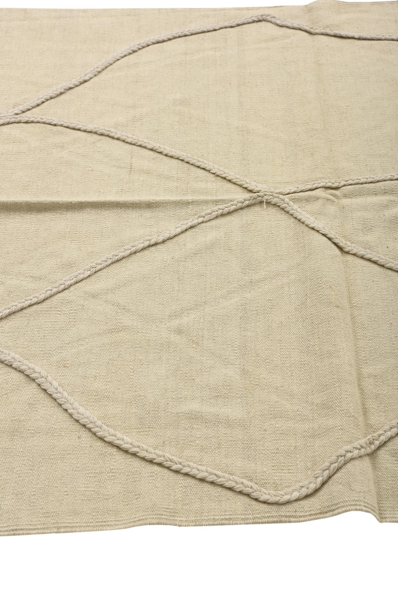 4' 2 x 6' Hand Woven Kilim Modern Wool Rug