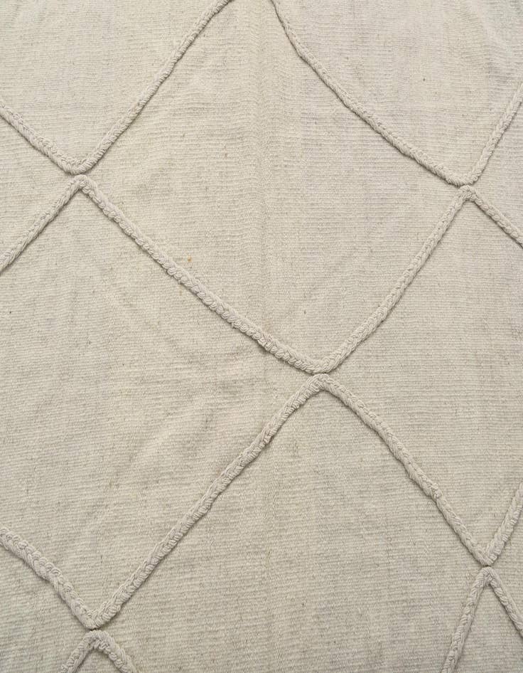 Detail image of 3' 5 x 4' 11  Hand Woven Kilim Modern Wool Rug