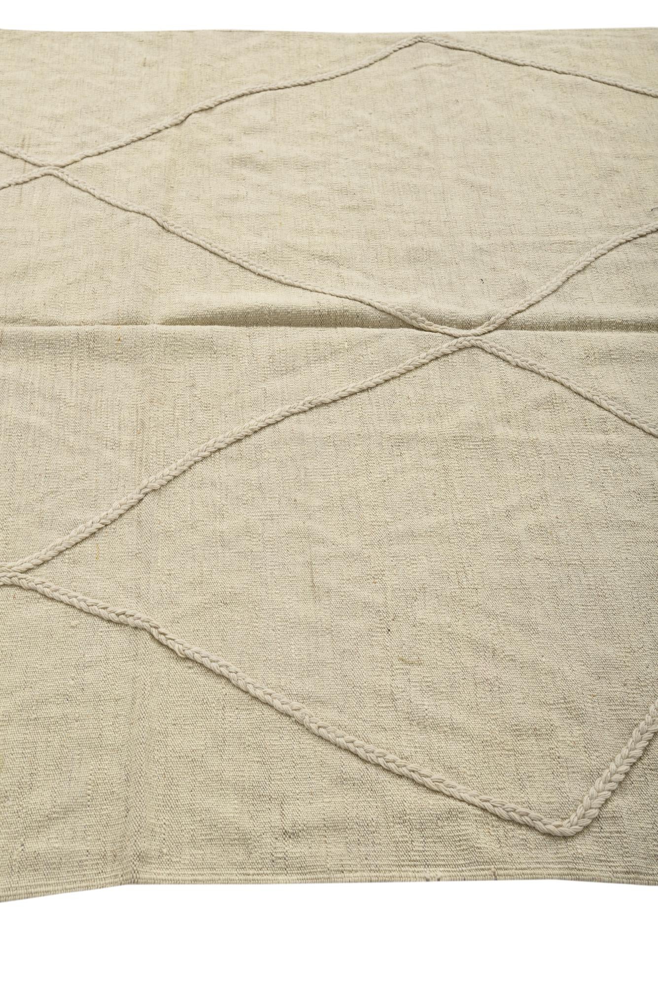 5' 1 x 6' 4 Hand Woven Kilim Modern Wool Rug