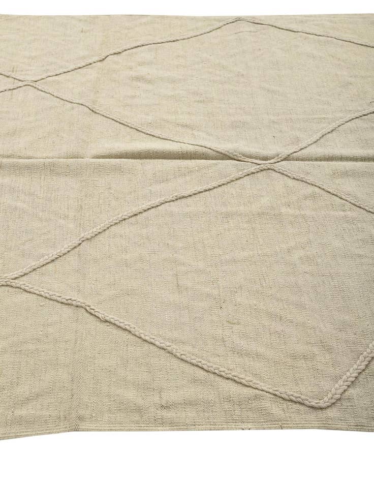 Detail image of 5' 1 x 6' 4  Hand Woven Kilim Modern Wool Rug