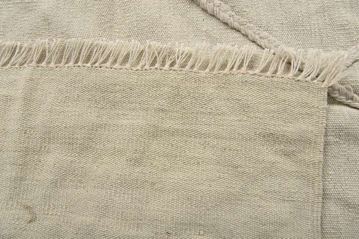 4' x 5' 3 Hand Woven Kilim Modern Wool Rug