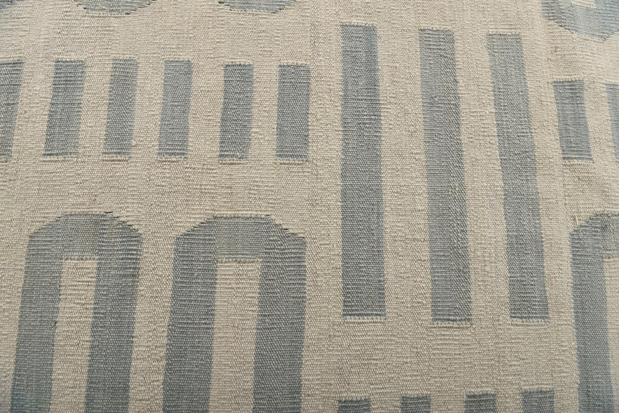 5' x 6' 6 Hand Woven Kilim Modern Wool Rug