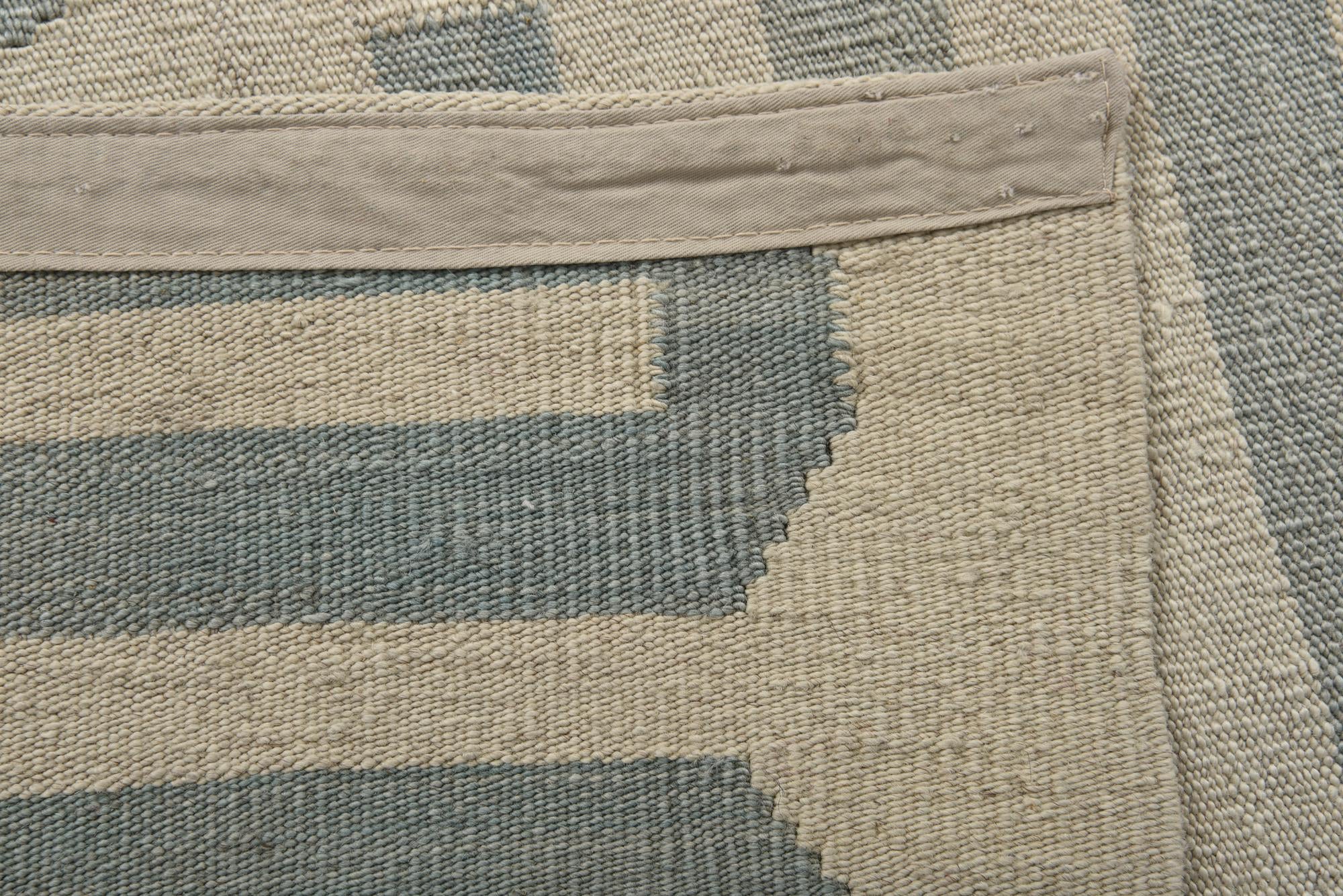 5' x 6' 6 Hand Woven Kilim Modern Wool Rug