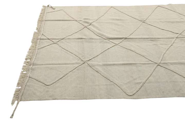 5' 7 x 7' 9 Hand Woven Kilim Modern Wool Rug
