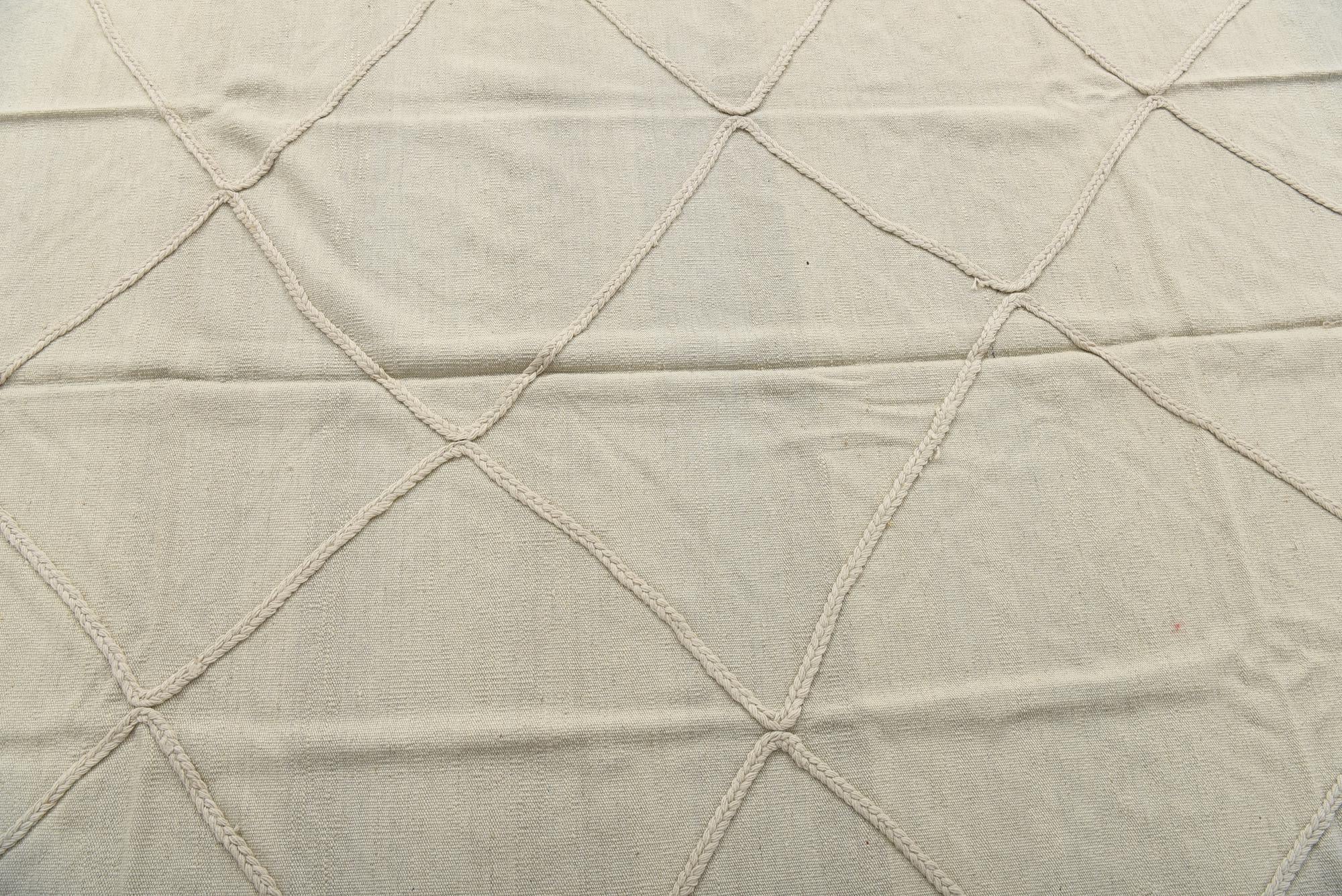 5' 7 x 7' 9 Hand Woven Kilim Modern Wool Rug