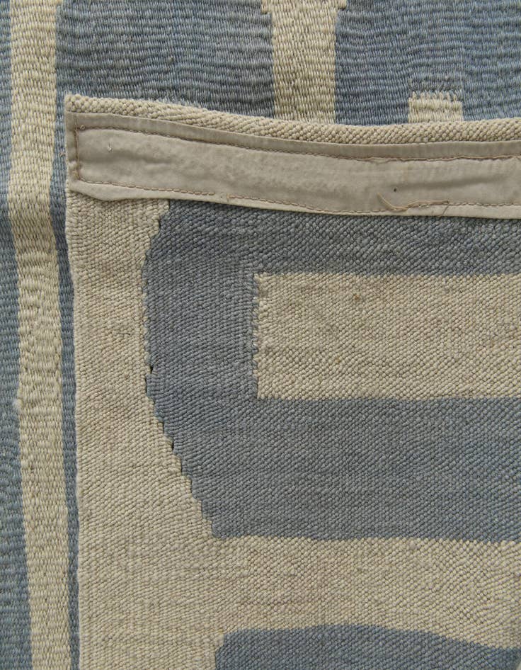 Detail image of 8' 2 x 10'  Hand Woven Kilim Modern Wool Rug