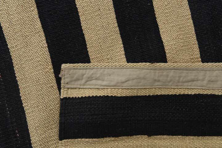 5' 9 x 7' 9 Hand Woven Kilim Modern Wool Rug