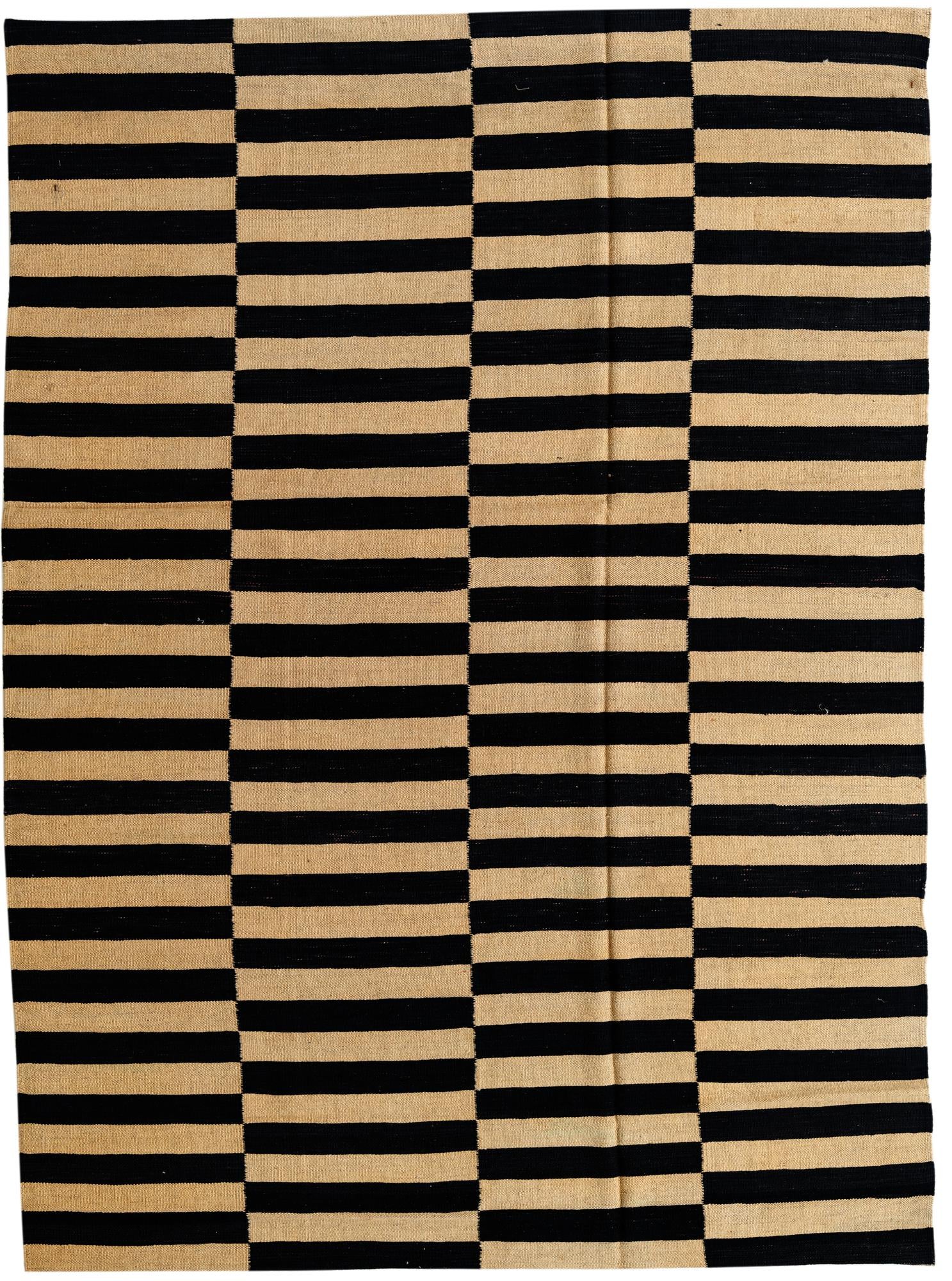 5' 9 x 7' 9 Hand Woven Kilim Modern Wool Rug