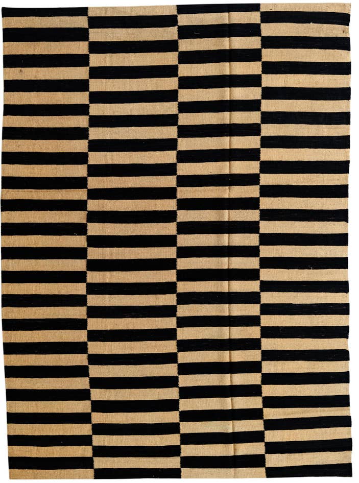 Detail image of 5' 9 x 7' 9 Hand Woven Kilim Modern Wool Rug