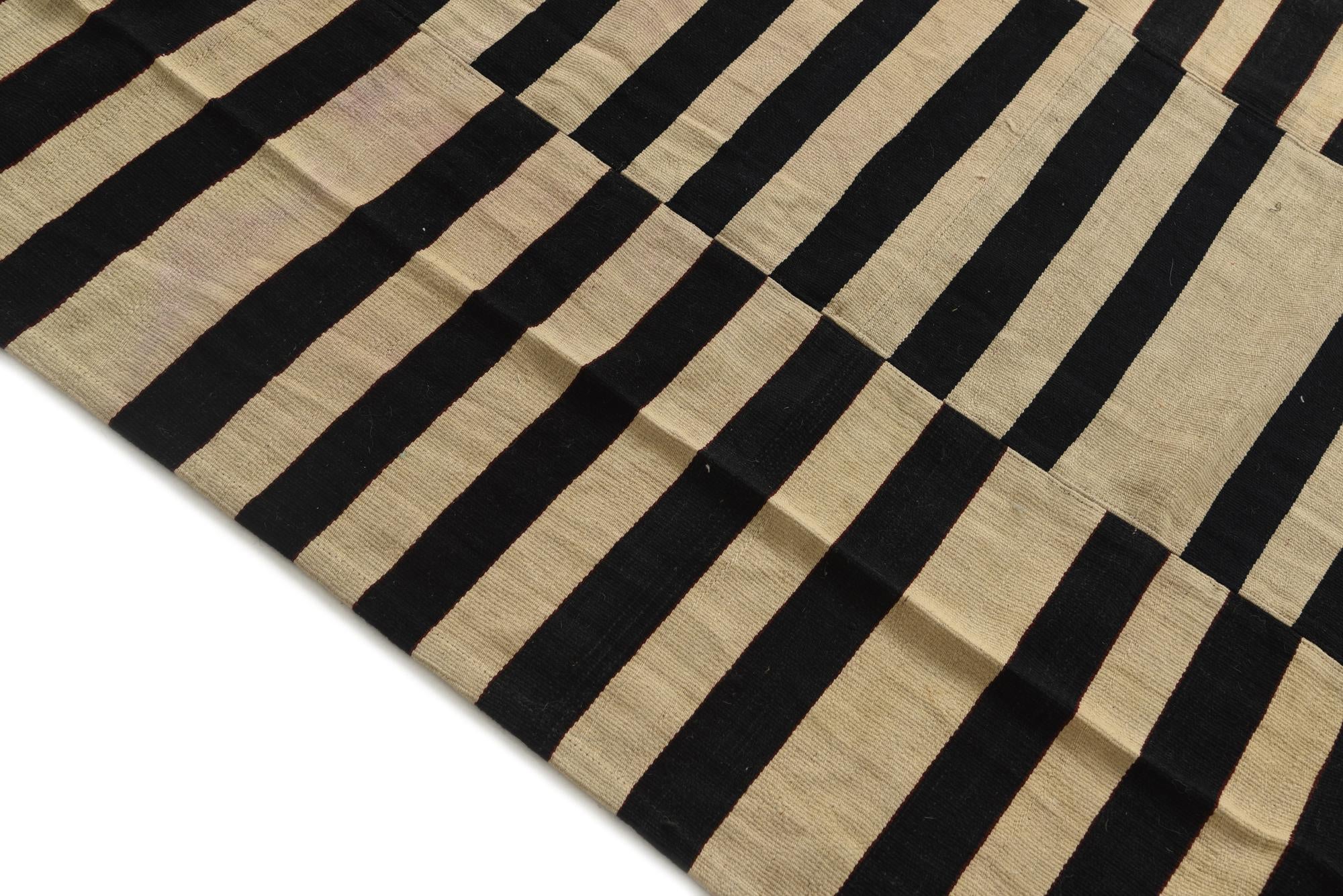 7' 3 x 10' 2 Hand Woven Kilim Modern Wool Rug