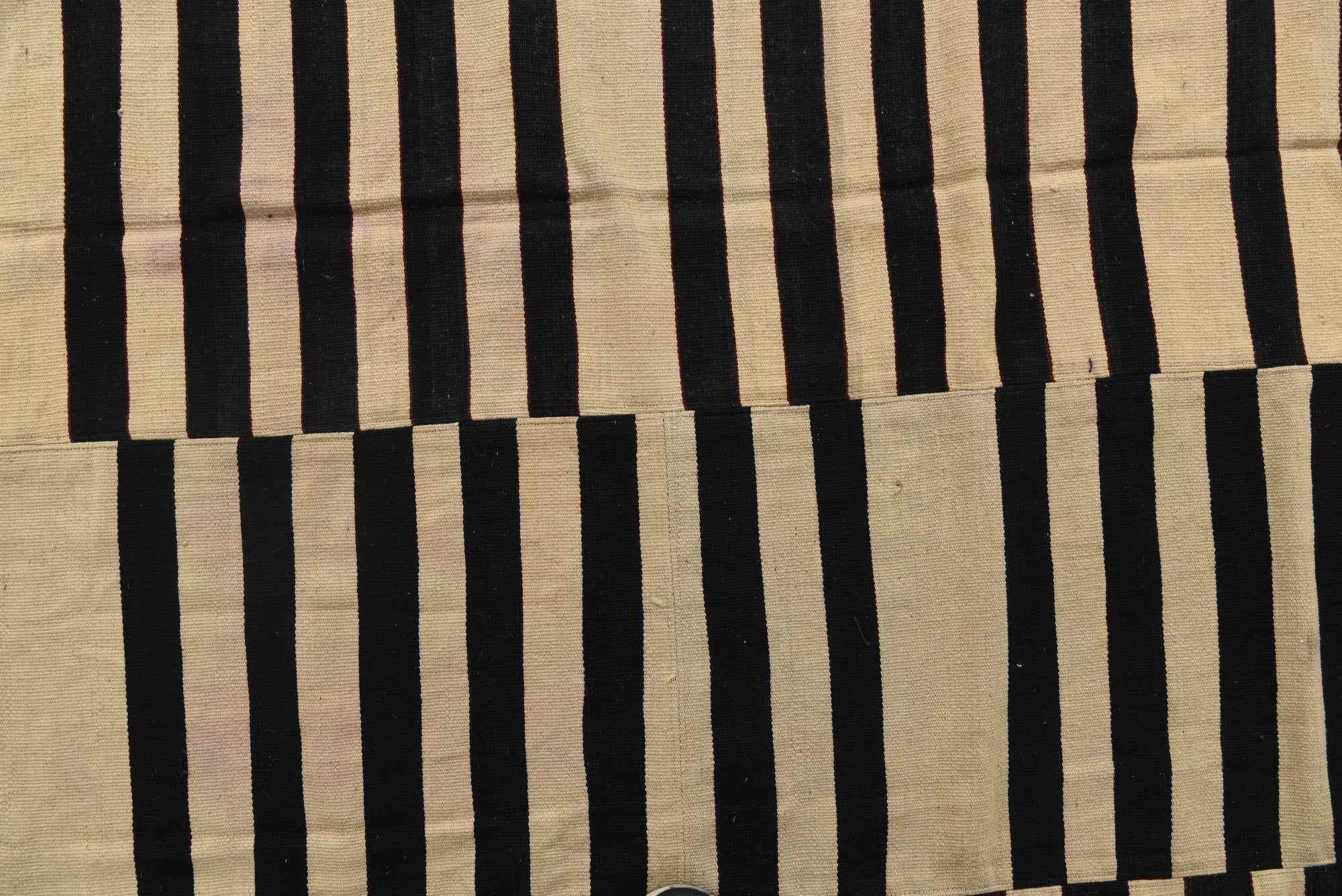 7' 3 x 10' 2 Hand Woven Kilim Modern Wool Rug