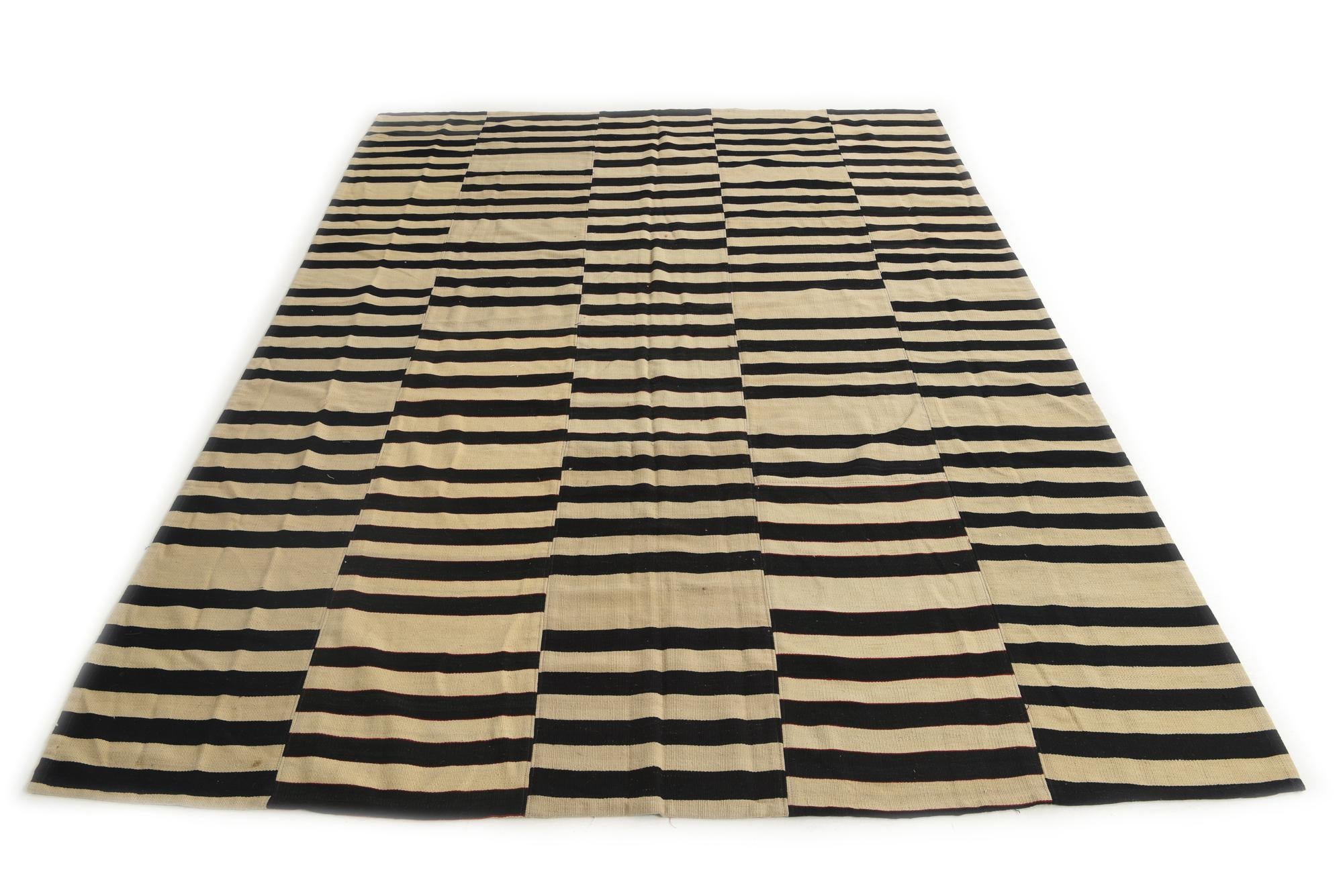 7' 4 x 10' 1 Hand Woven Kilim Modern Wool Rug