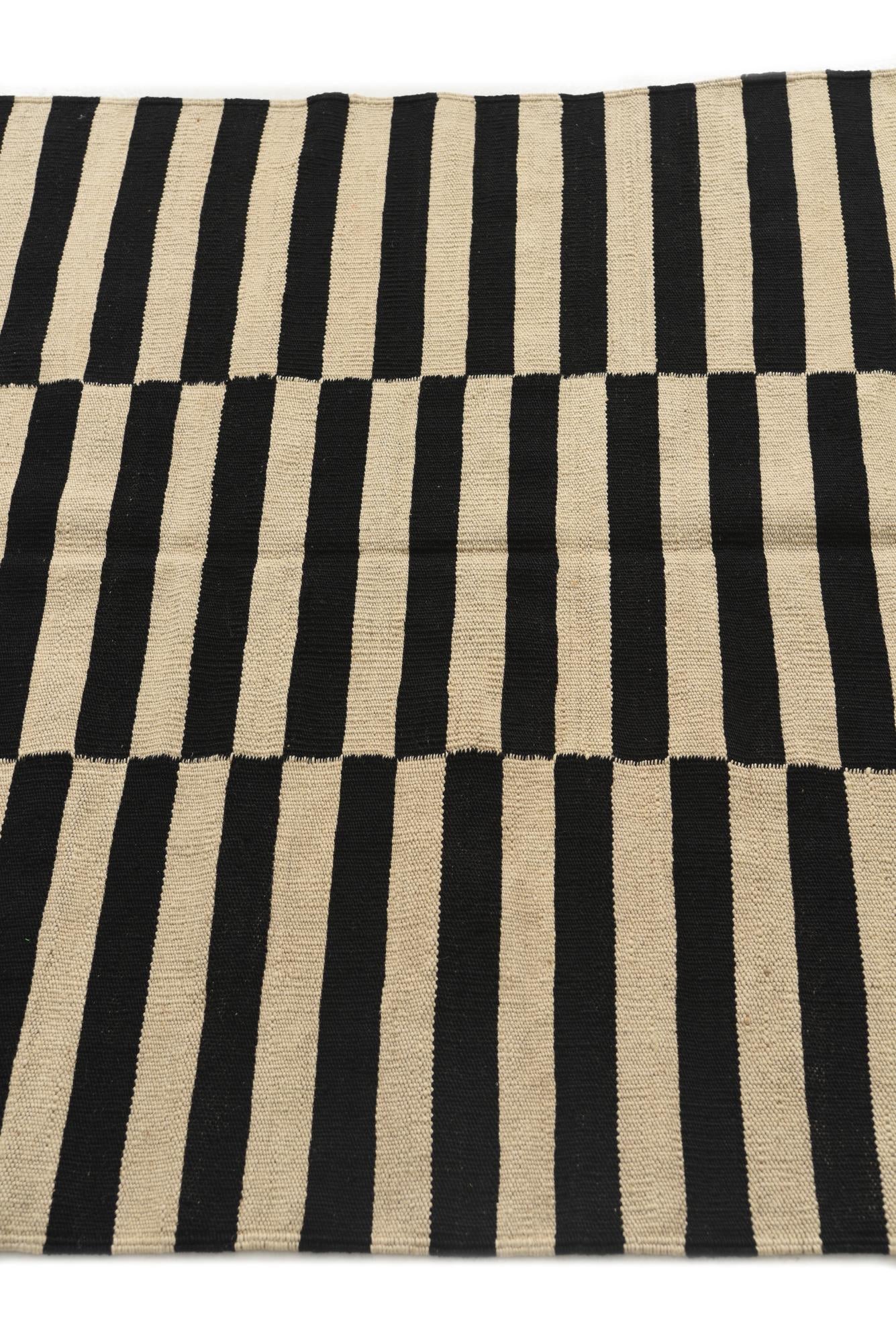 3' 6 x 4' 8 Hand Woven Kilim Modern Wool Rug