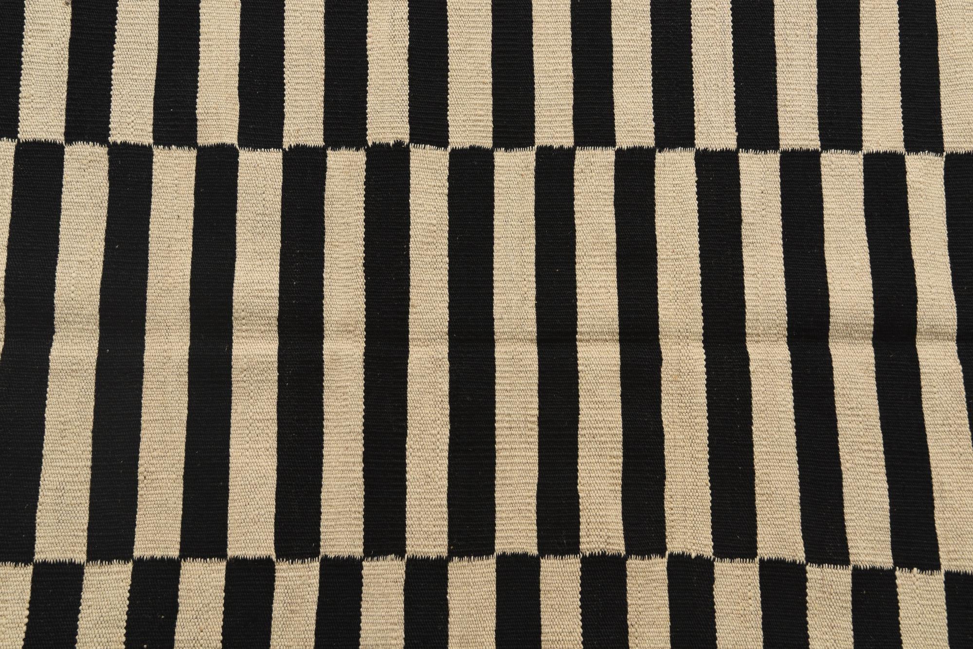 3' 6 x 4' 8 Hand Woven Kilim Modern Wool Rug