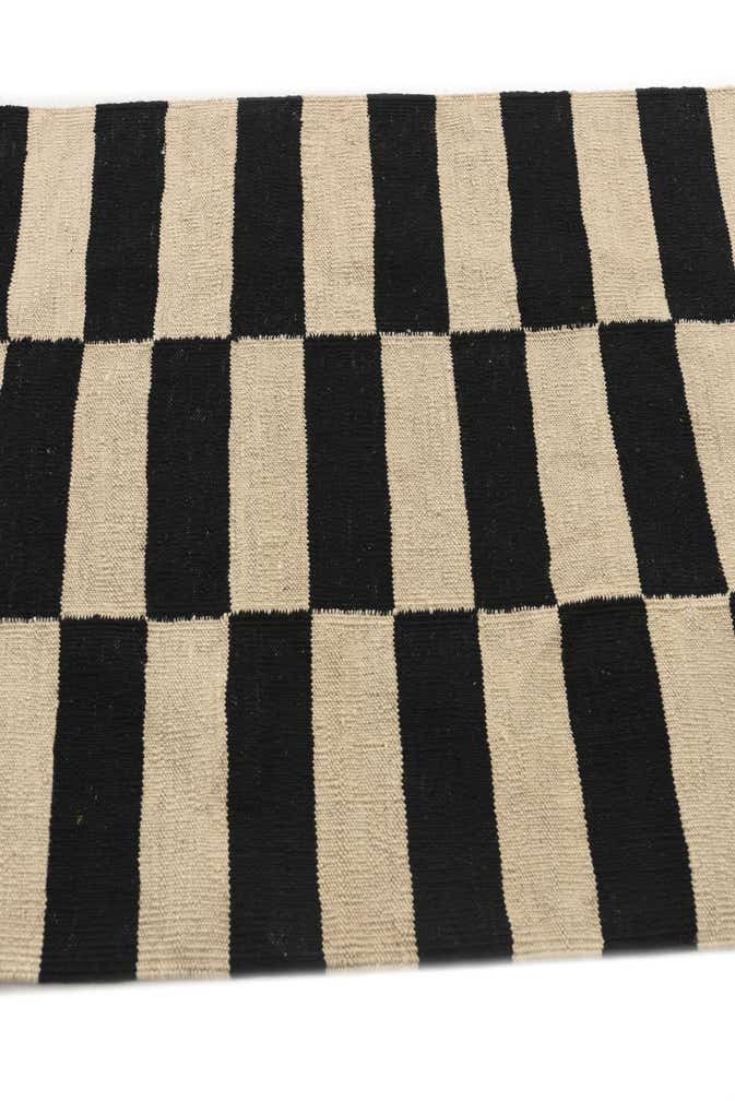 2' 9 x 3' 10 Hand Woven Kilim Modern Wool Rug
