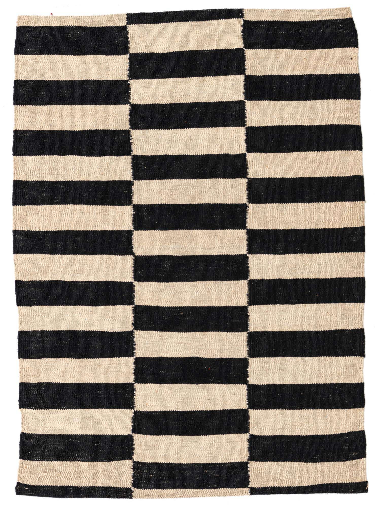 2' 9 x 3' 10 Hand Woven Kilim Modern Wool Rug