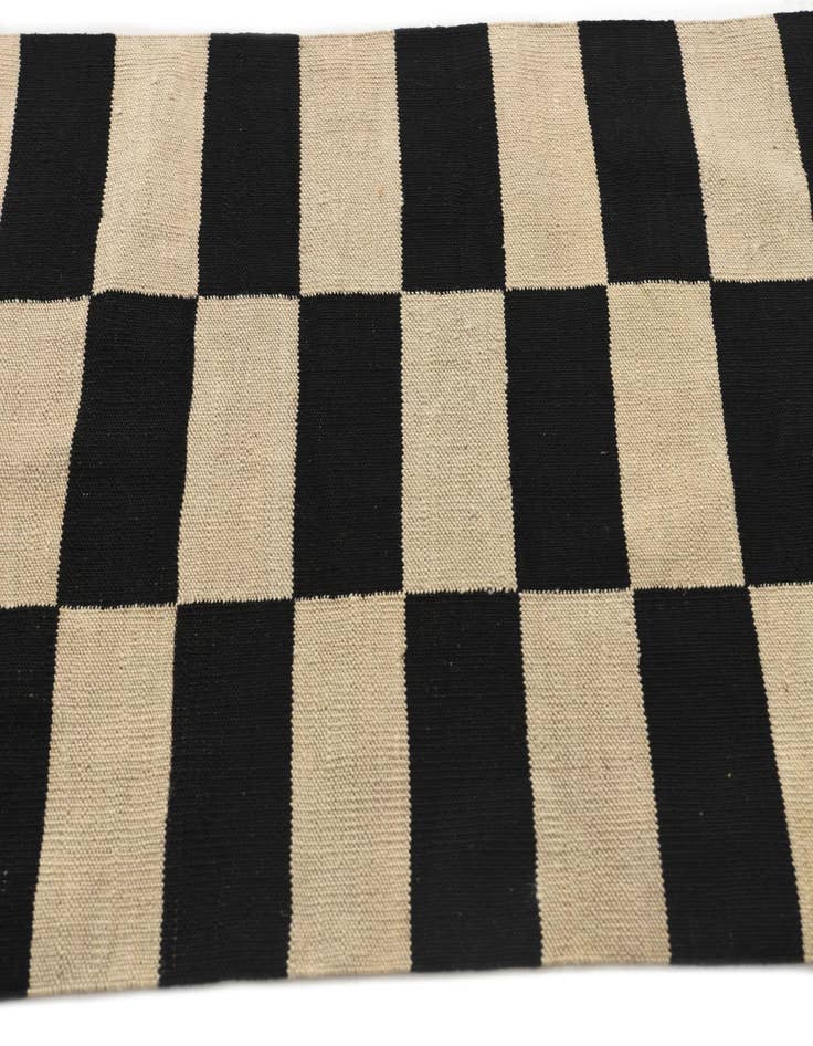 Detail image of 2' 7 x 3' 9  Hand Woven Kilim Modern Wool Rug