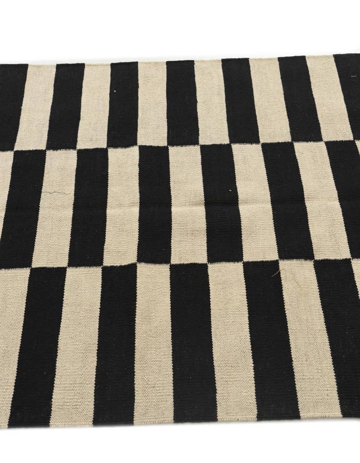 Detail image of 3' 4 x 4' 9  Hand Woven Kilim Modern Wool Rug