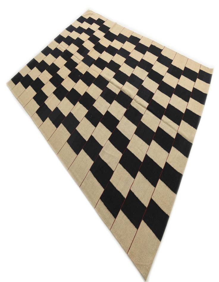 Detail image of 7' x 9' 7 Hand Woven Kilim Modern Wool Rug