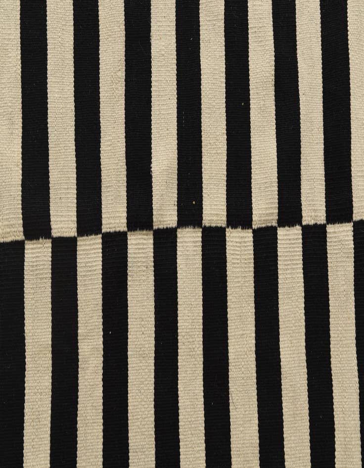 Detail image of 8' 1 x 9' 7  Hand Woven Kilim Modern Wool Rug