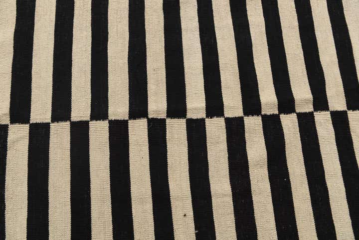 8' 7 x 9' 7 Hand Woven Kilim Modern Wool Rug