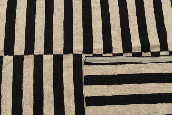 8' 7 x 9' 7 Hand Woven Kilim Modern Wool Rug