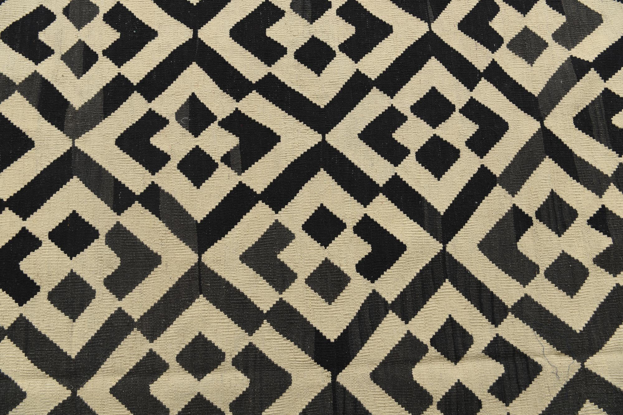 8' 6 x 11' 4 Hand Woven Kilim Modern Wool Rug