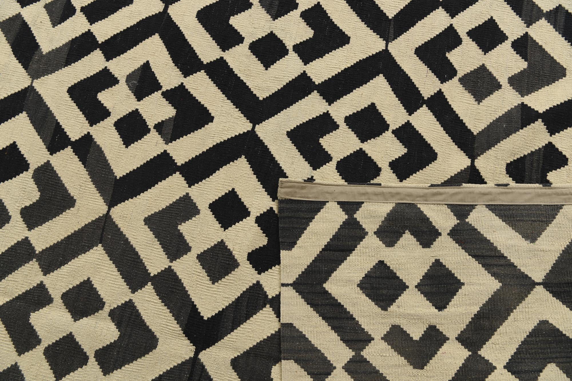 8' 6 x 11' 4 Hand Woven Kilim Modern Wool Rug